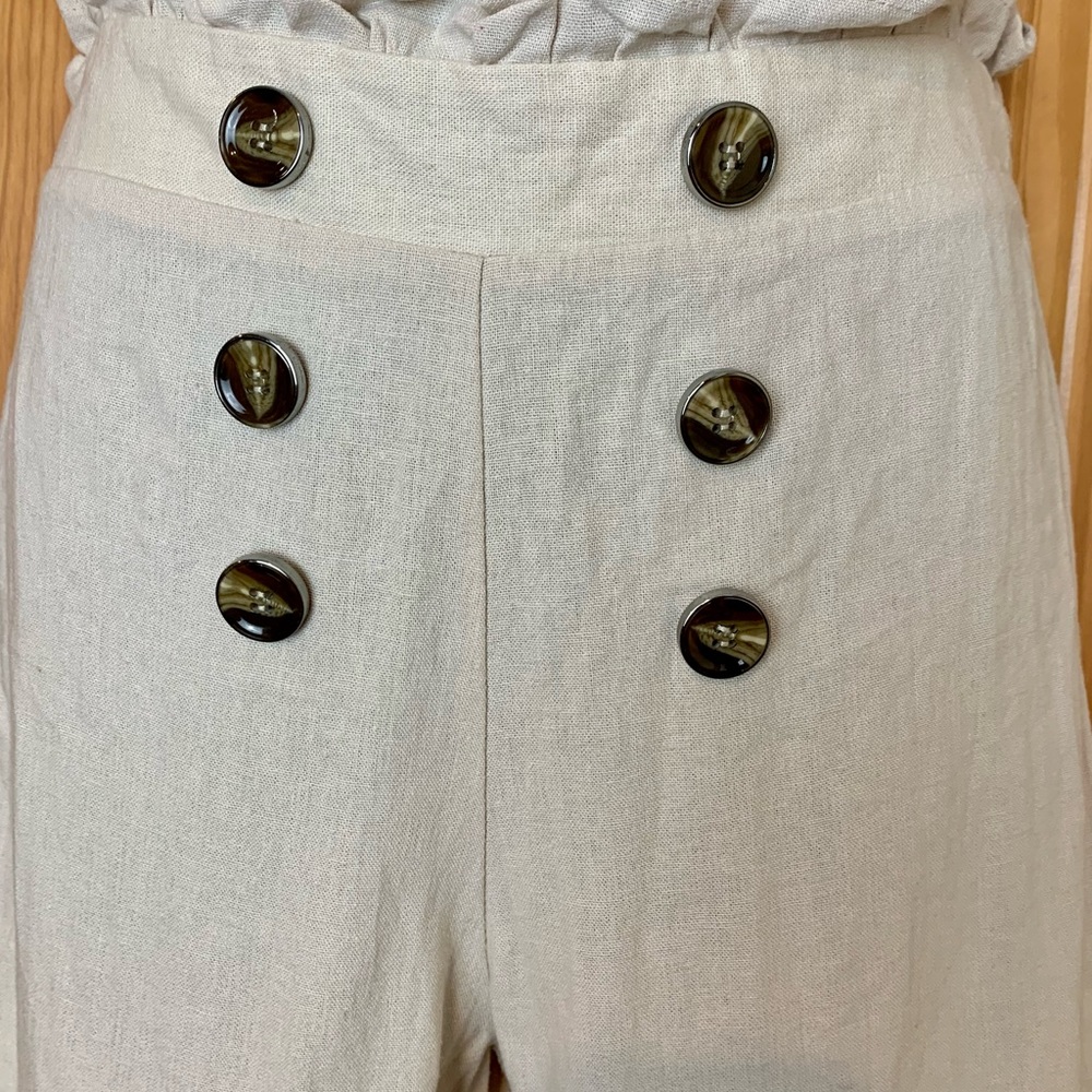 Heart & Hips paper bag waist tan pants, size small - Picture 4 of 8